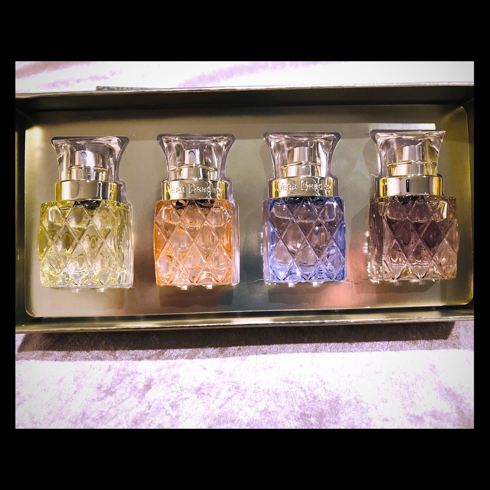 Vera Bradley COFFRET SET.